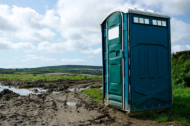 Best Deluxe Portable Toilet Rental  in Gretna, VA